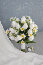 Papatyalı Islak Lale Premium Gelin Buketi - Görsel 3