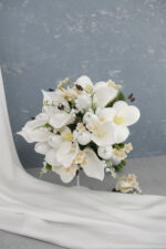 Islak Lale Gala Manolya Beyaz Gelin Buketi