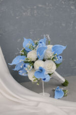 Islak Lale Gala Gül Bebe Mavi Gelin Buketi - Görsel 3