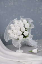 Islak Lale Tüllü Gelin Buketi