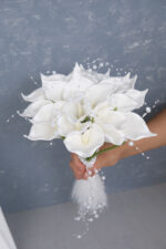 İncili Püsküllü Beyaz Islak Gala Gelin Buketi