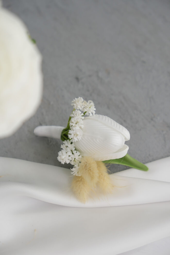 Beyaz Natural Damat Yaka Çiçeği - Görsel 1